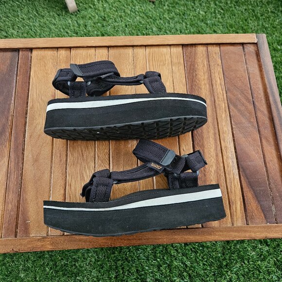 Teva Flatform Universal Sandal - Black - Picture 4 of 6